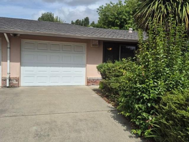 House for rent in Greenhaven, Sacramento
