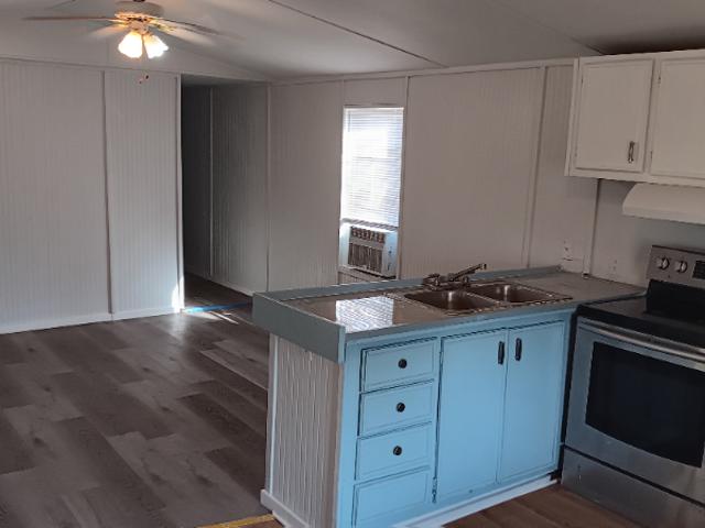 House for rent in Sharpes