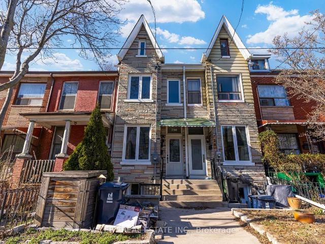 House for rent in Toronto