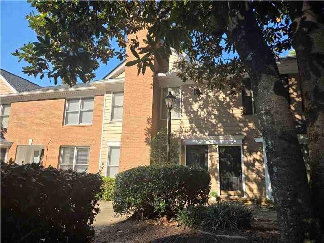 House for rent in Sandy Springs, Fulton County