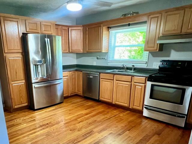 House for rent in Bristol, Massachusetts