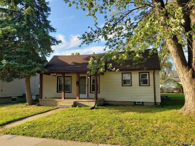 House for rent in Warren