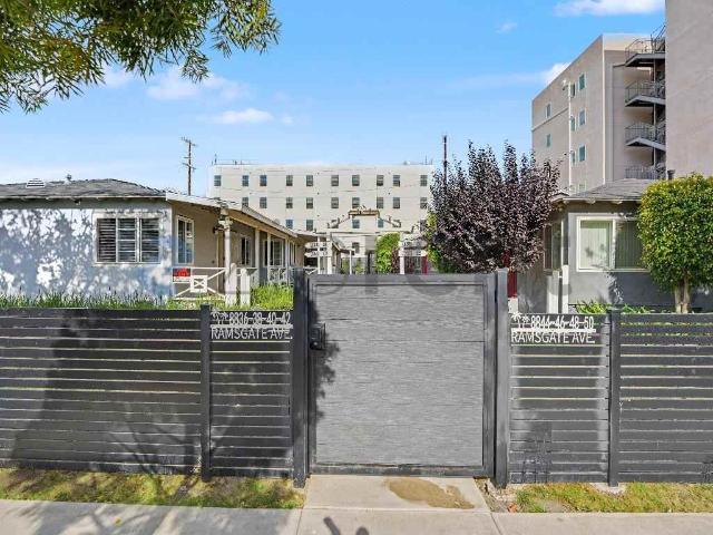House for rent in Canoga Park, California