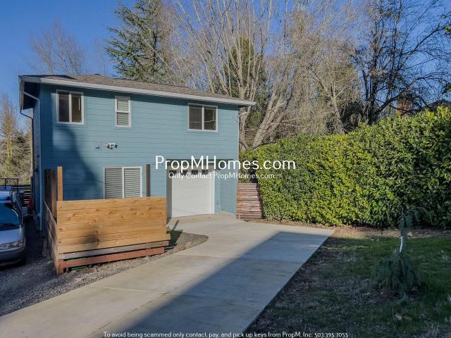 House for rent in Portland