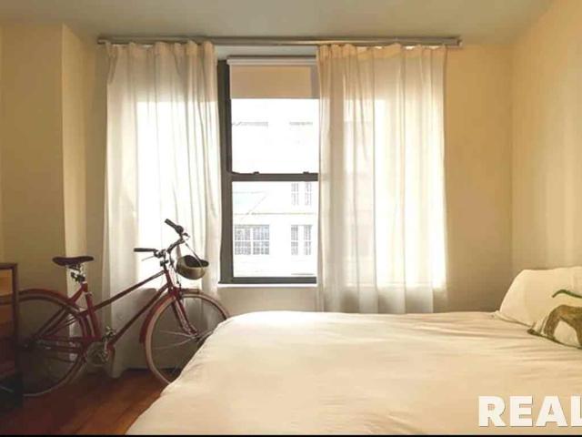 House for rent in Brooklyn Heights, New York
