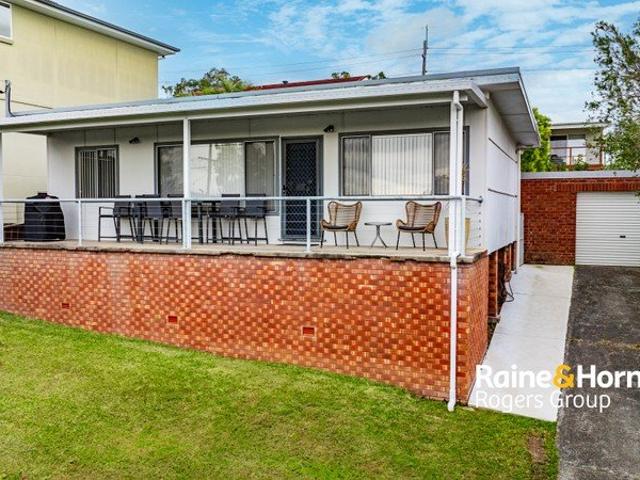 House for rent in Budgewoi, New South Wales