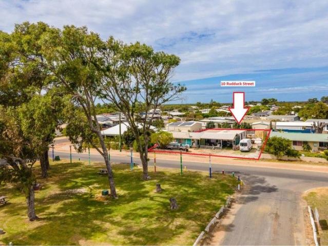 House for sale in Leeman, Western Australia