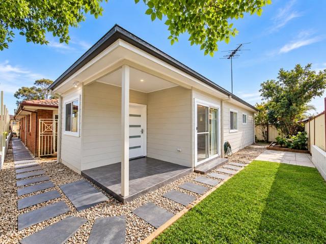 Apartment for rent in Bonnyrigg Heights, Sydney
