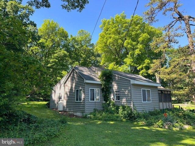 House for sale in Honey Brook