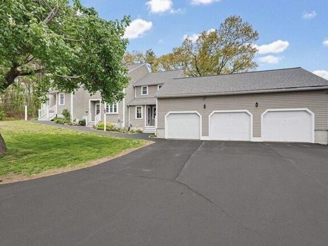 Condo for sale in Hopedale, Massachusetts