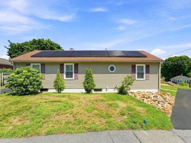 House for sale in Hopedale, Massachusetts