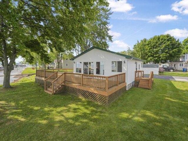 House for sale in Houghton Lake, Michigan