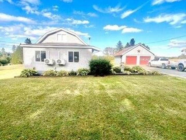 House for sale in Hammond, Houlton