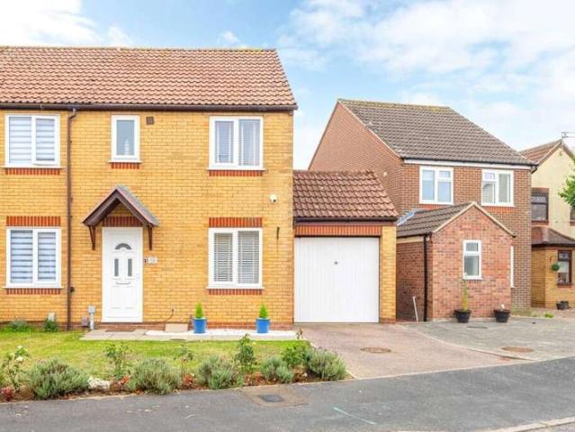 House for sale in Caister-on-Sea, Great Yarmouth