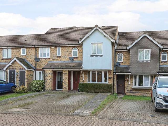 House for sale in Hillview, Surrey