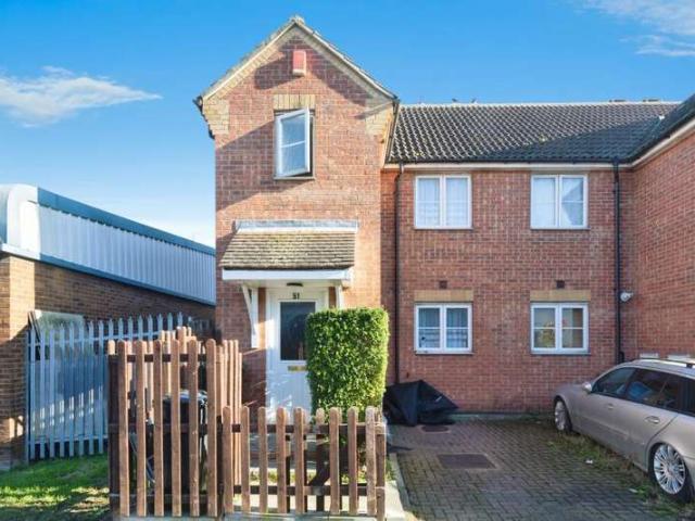 House for sale in Hale End, Greater London