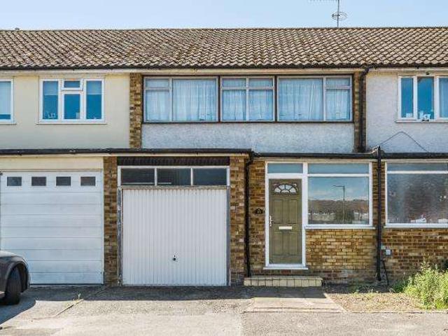 House for sale in Littleton Common, Lower Halliford