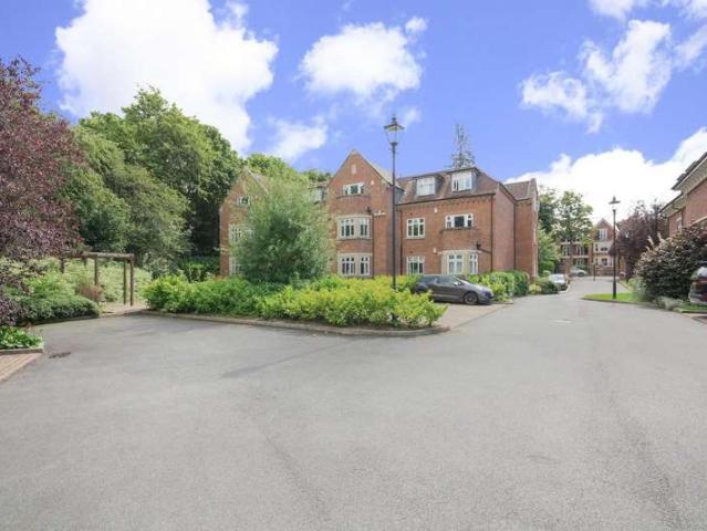 House for sale in Alwoodley, West Yorkshire