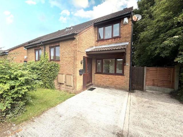 House for sale in Westhoughton, Lee Bank