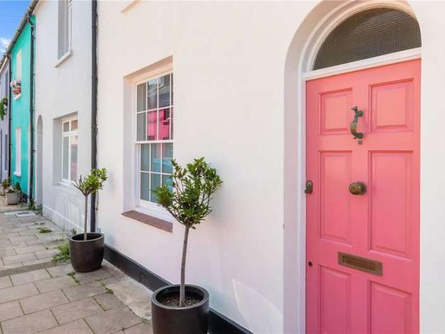 House for sale in Round Hill, Brighton & Hove