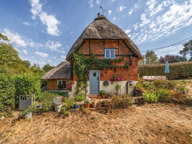 House for sale in Speen, Stockcross