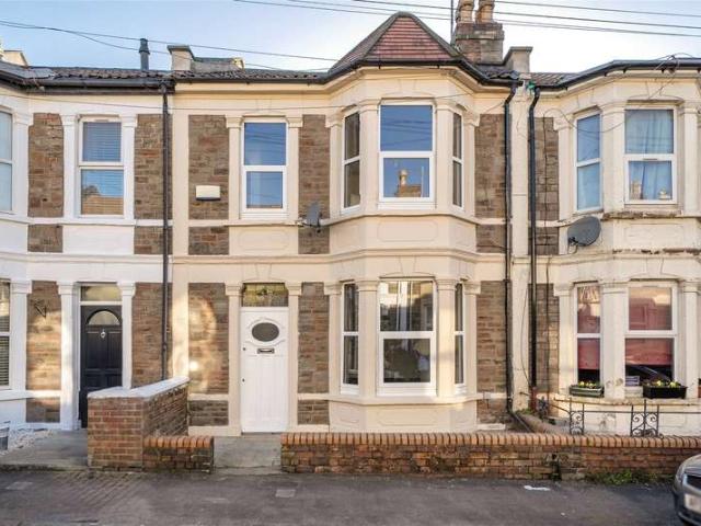 House for sale in Feckenham, City Of Bristol