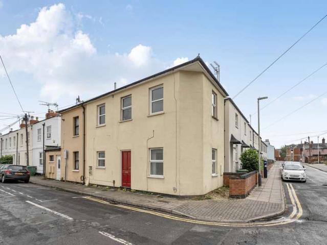 House for sale in Golden Valley, Gloucestershire