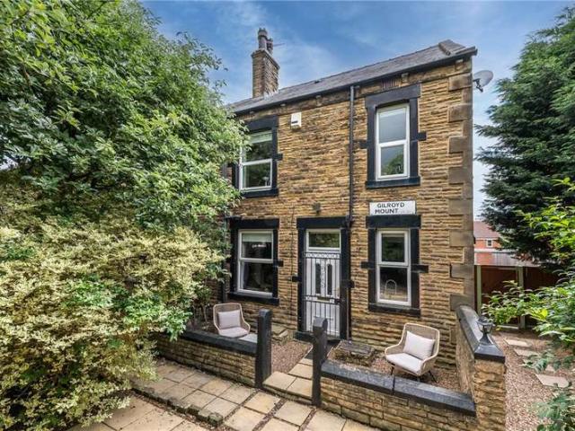 House for sale in West Yorkshire