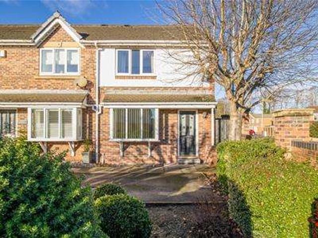 House for sale in Horbury Bridge, West Yorkshire
