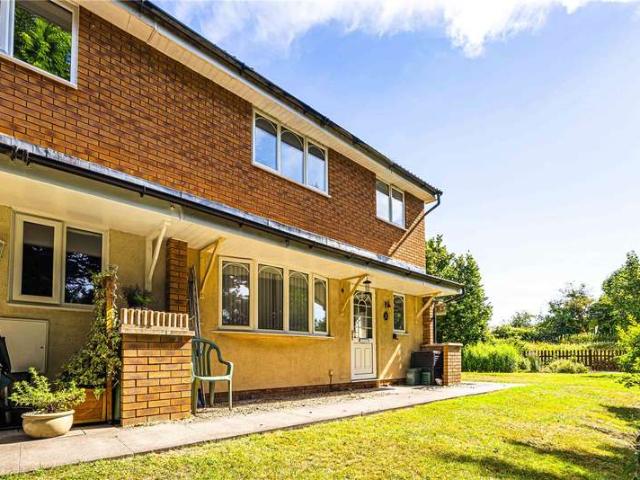 House for sale in Edlesborough, Buckinghamshire