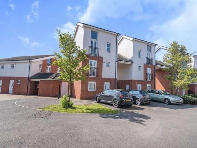 House for sale in Pillgwenlly, Wales