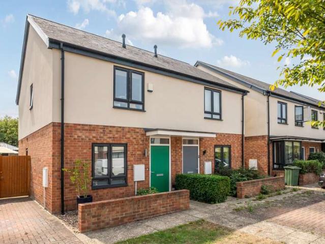 House for sale in Golden Valley, Gloucestershire