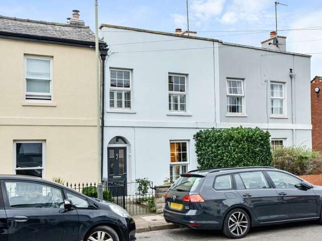 House for sale in Golden Valley, Gloucestershire