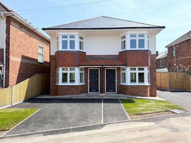House for sale in Winton, Bournemouth