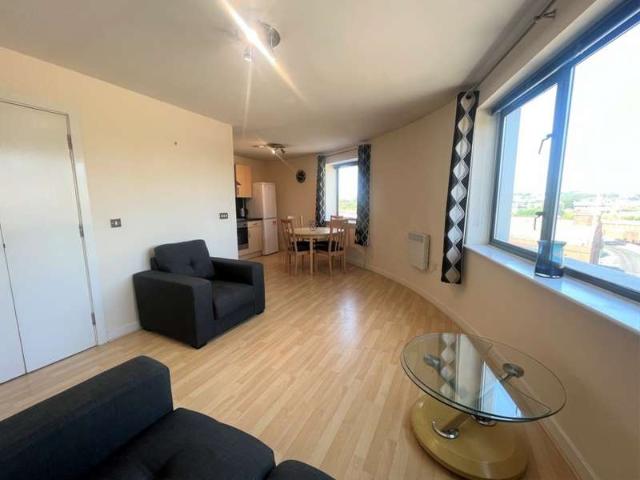 House for sale in Holbeck, West Yorkshire