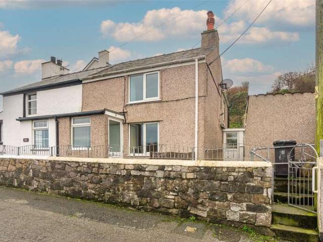 House for sale in Porth Amlwch, Amlwch