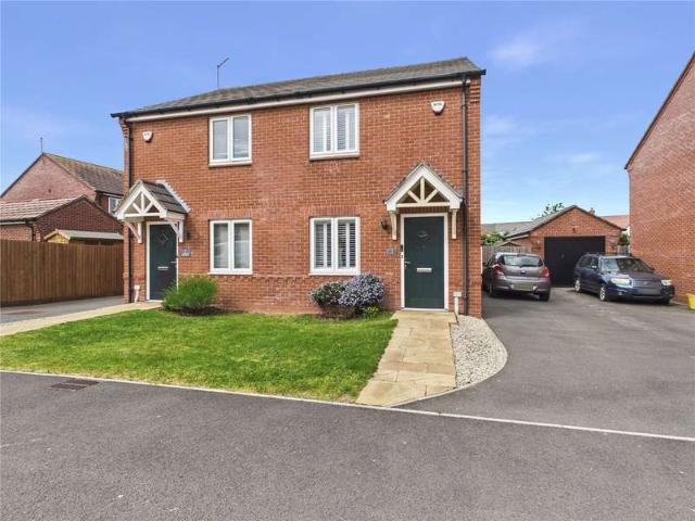 House for sale in Crookhill, Worcestershire