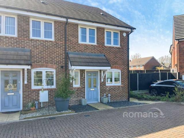 House for sale in Fole, Surrey