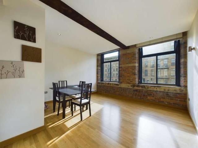 House for sale in Baildon, West Yorkshire