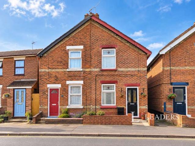 House for sale in Hythe, Colchester