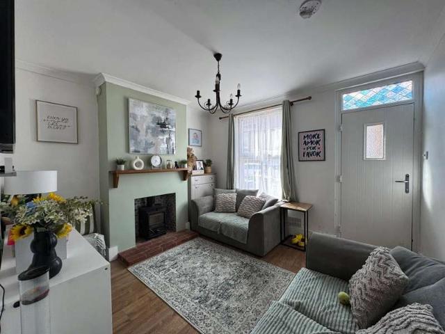 House for sale in Vinters Park, Midway