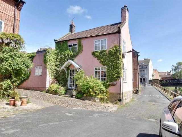 House for sale in Stokesley, North Yorkshire