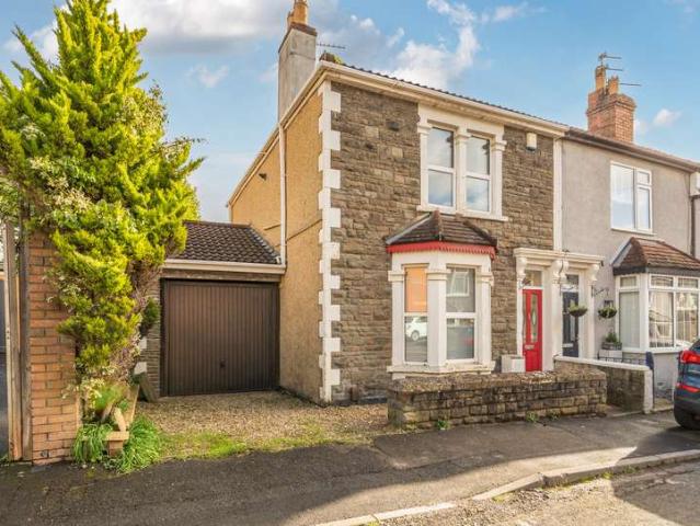 House for sale in Kingswood, South Gloucestershire