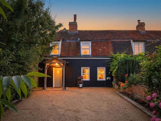House for sale in Highwood, Chelmsford