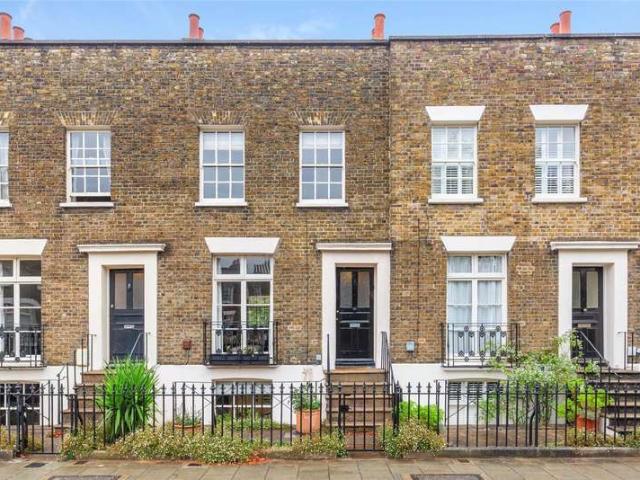House for sale in Kennington, Greater London