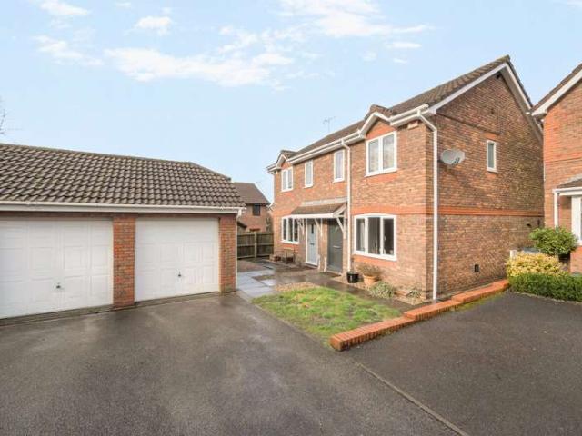 House for sale in Chavey Down