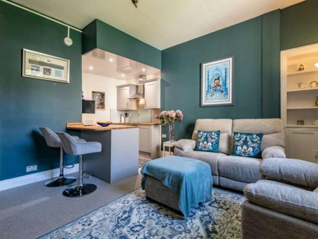 House for sale in Inverkeithing, Scotland