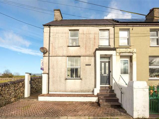 House for sale in Llandwrog, Wales