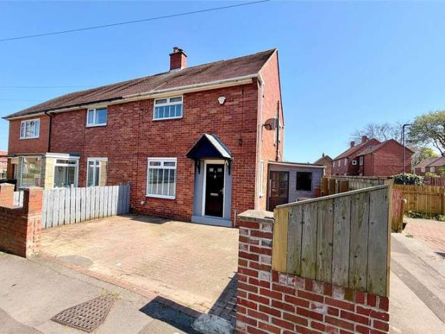 House for sale in New York, North Tyneside