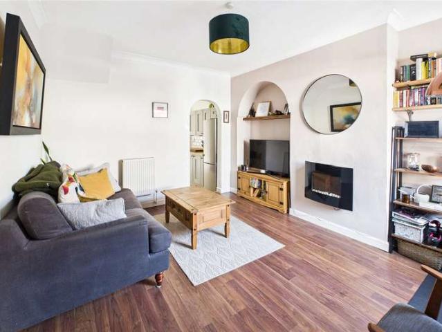 House for sale in London Borough of Croydon, Norbury